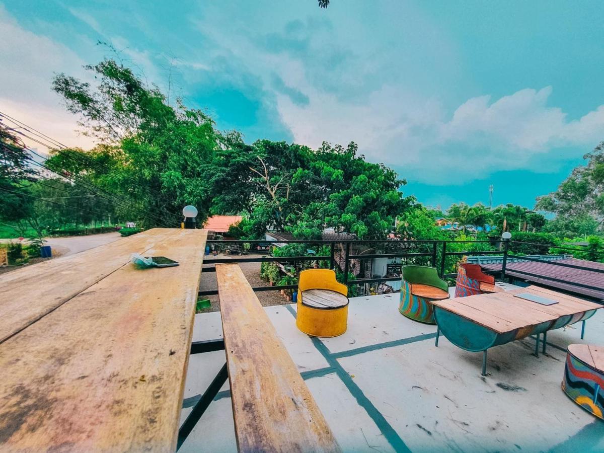 สกายวิวรีสอร์ท ชัยนาท Eksteriør billede
